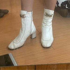 RARE Vintage white ankle boots
